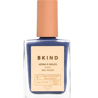 Vernis à ongles - broue dans l'toupet