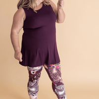 Camisole longue de yoga en bambou merlot fabriquée au Québec.