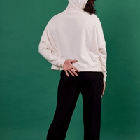 haut douillet à capuchon blanc cassé