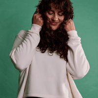 haut douillet à capuchon blanc cassé