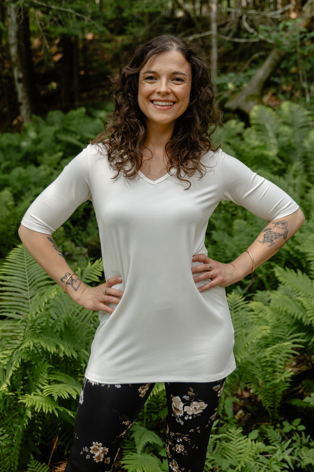 Haut essentiel col V - ivoire