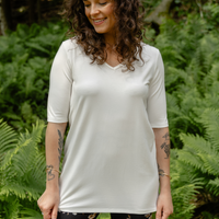 Haut essentiel col V - ivoire