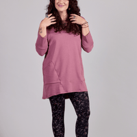 Tunique décontractée avec capuchon et col en V