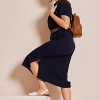 Robe avec col polo et longueur midi marine