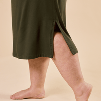 Robe avec col polo et longueur midi romarin