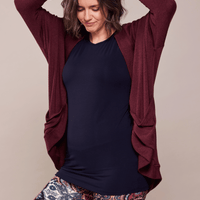 Veste cocon en tricot léger avec poches rouge bourgogne