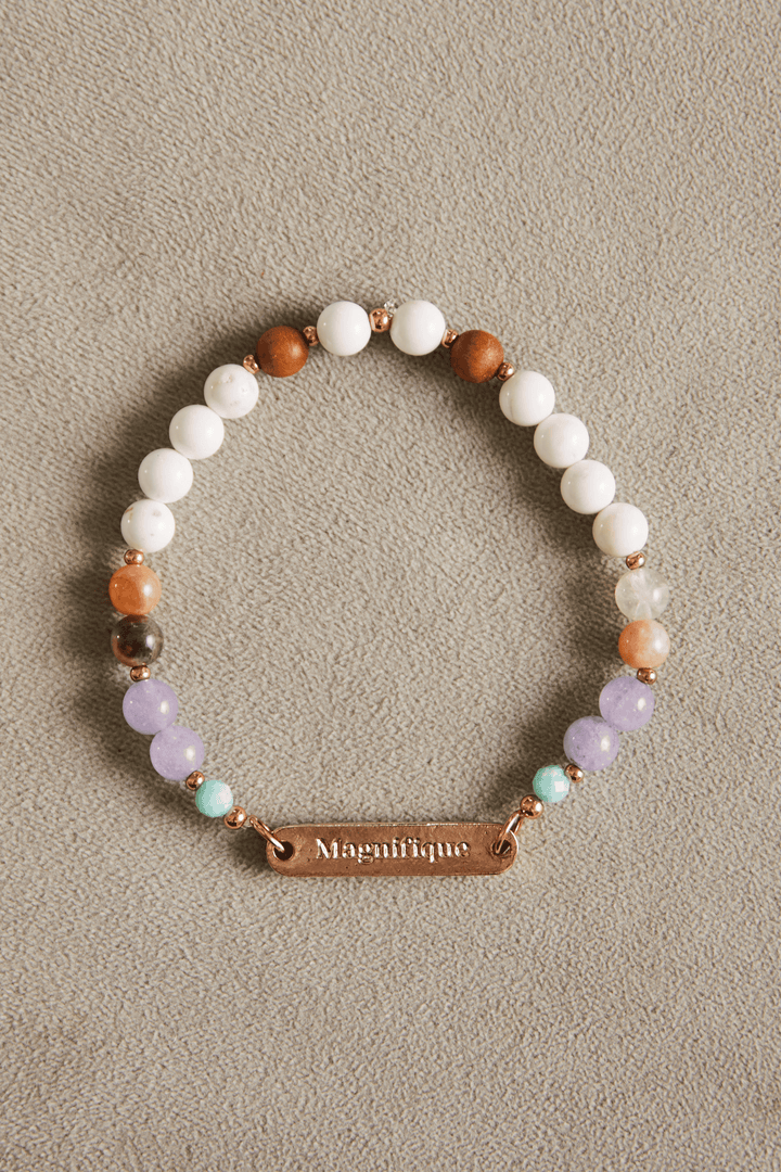 Bracelet mala de pierres semi-précieuses avec breloque Magnifique en or rose, fabriqué au Québec.