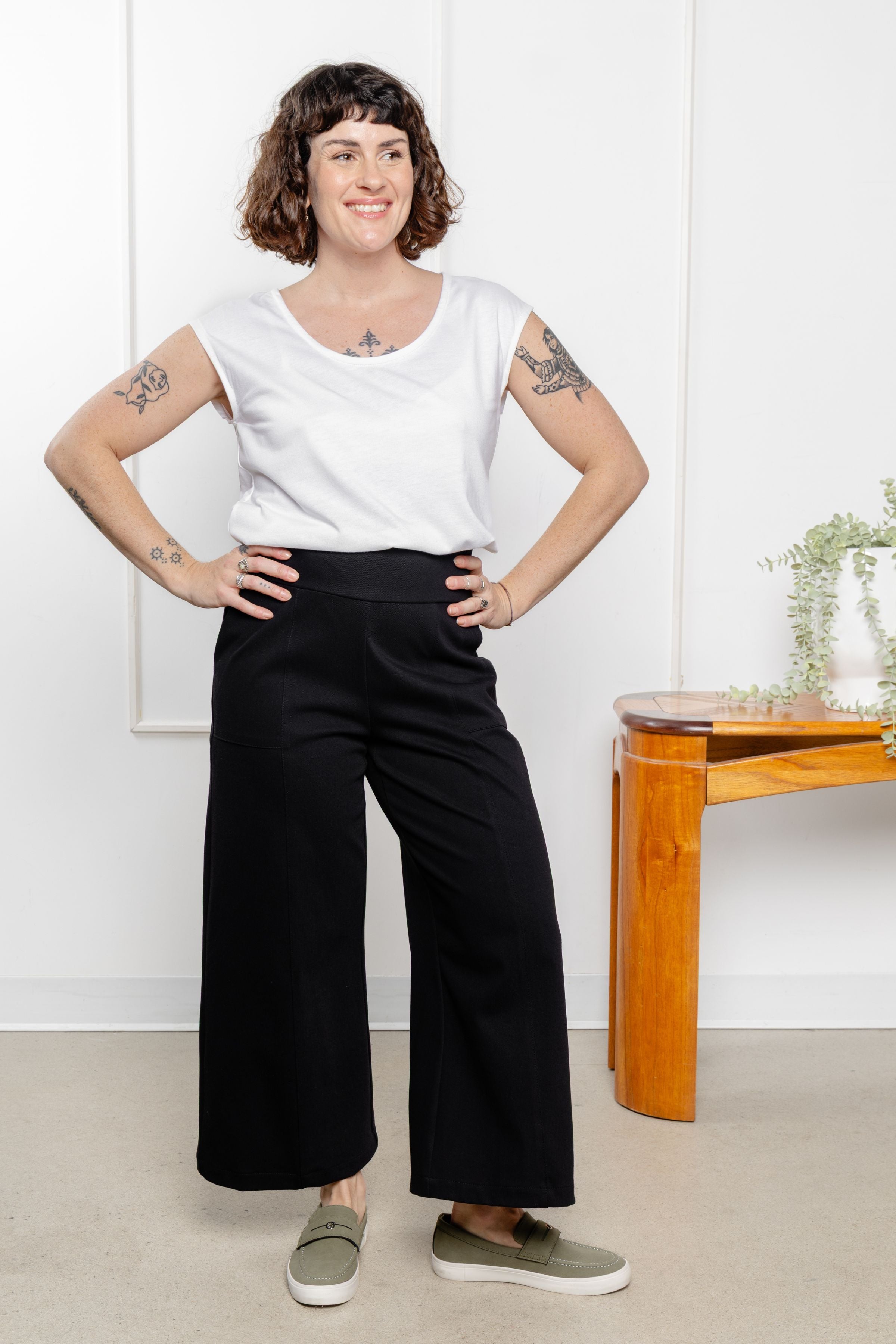 Pantalon effet denim évasé 7/8 - noir