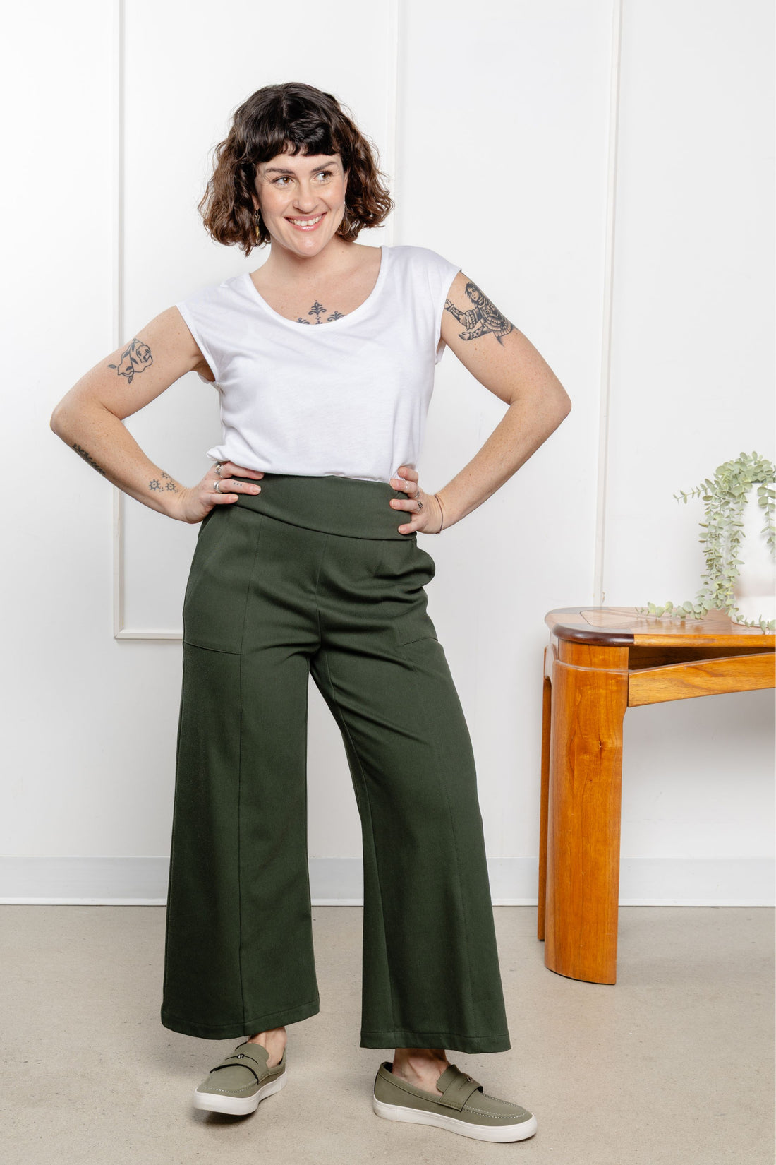 Pantalon effet denim évasé 7/8 - matcha
