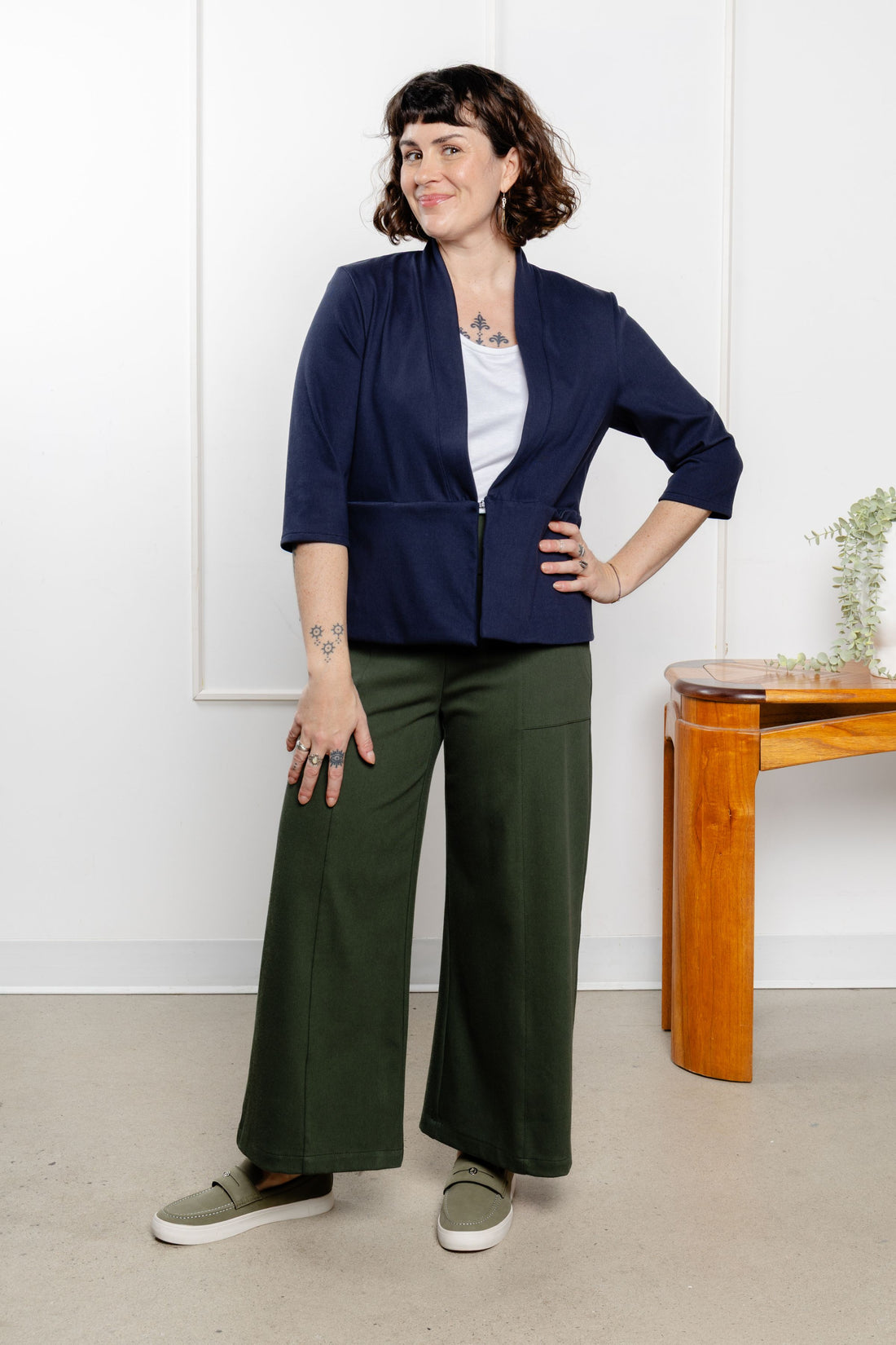 Pantalon effet denim évasé 7/8 - matcha