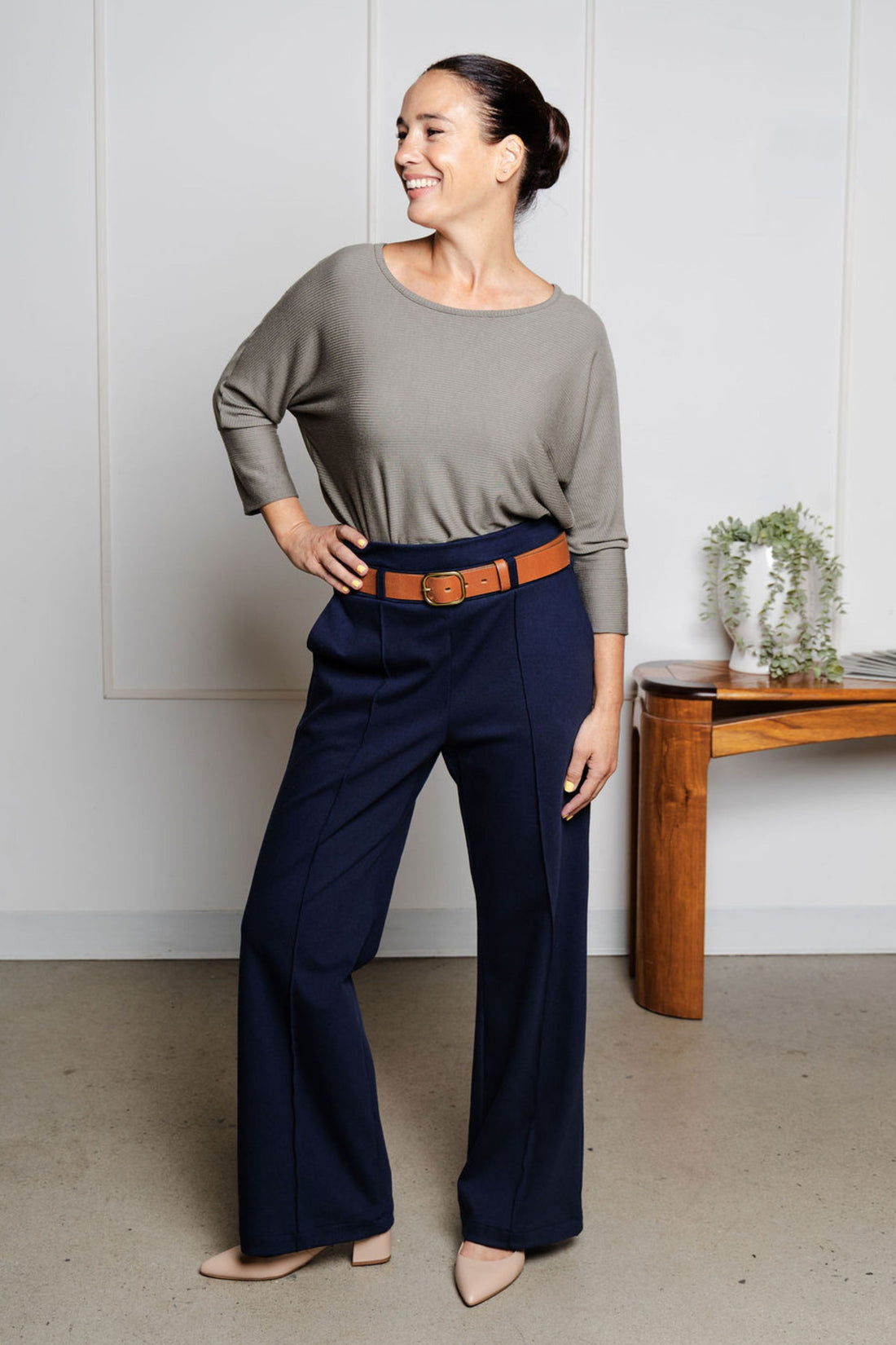 Pantalon effet denim évasé structuré - minuit