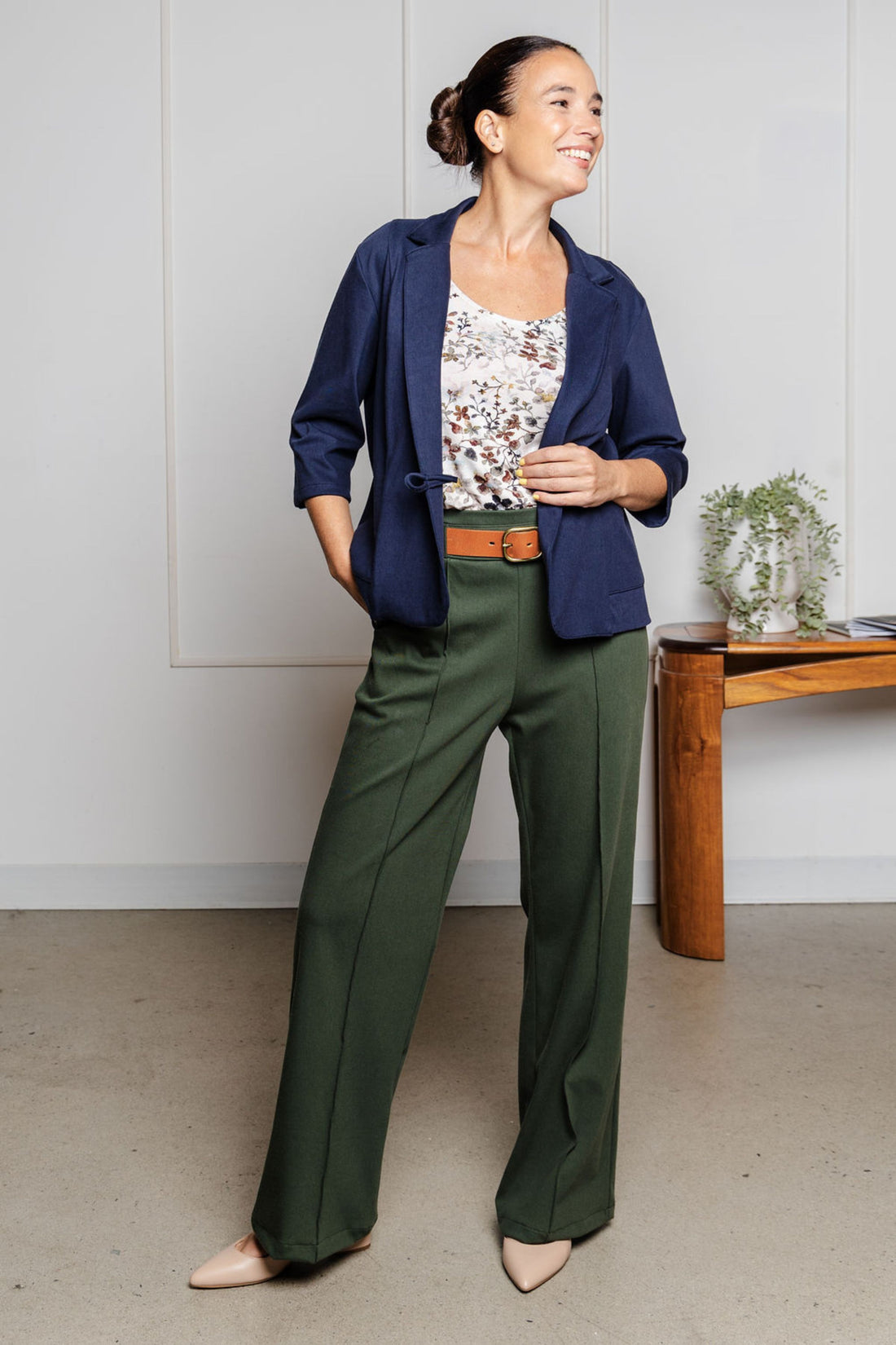 Pantalon effet denim évasé structuré - matcha