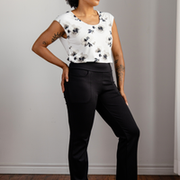 Pantalon habillé avec poches jambe droite - noir