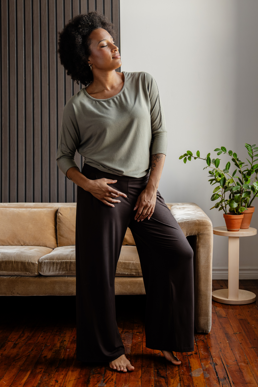 Pantalon large à plis creux - mocha